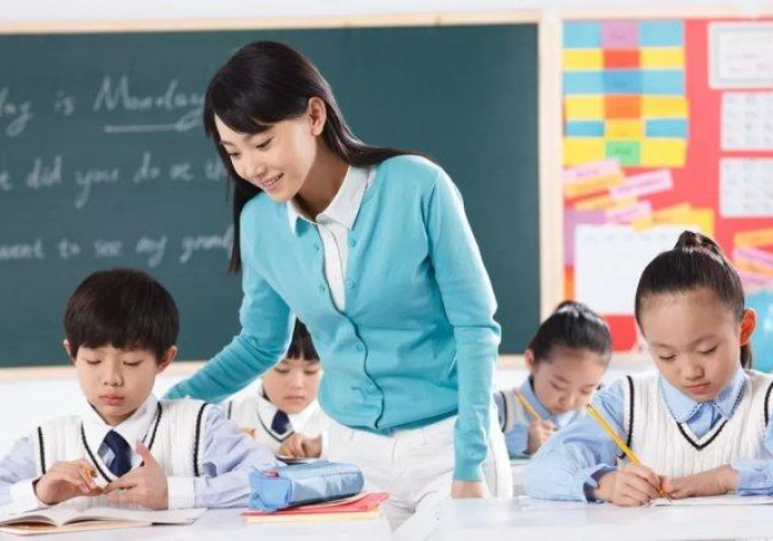 3分钟教程“游易十三水系统漏洞[分享装挂详细步骤]